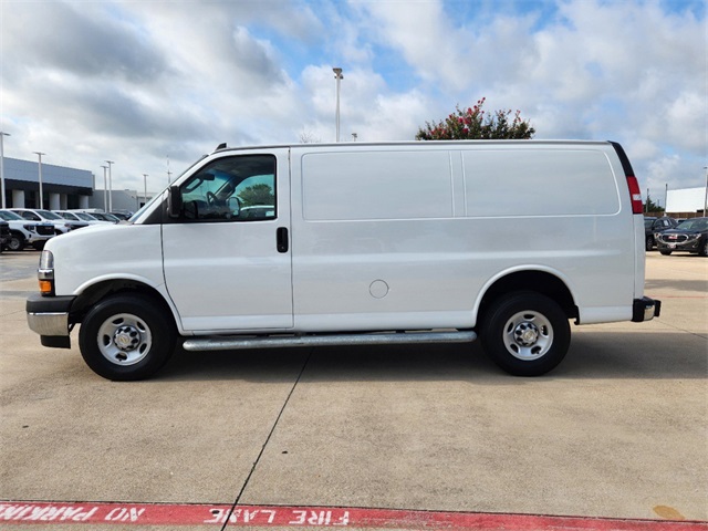 2022 Chevrolet Express 2500 Work Van 4