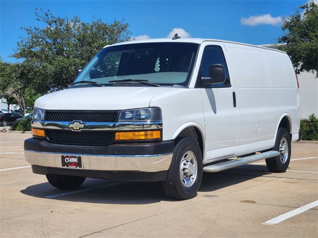 2022 Chevrolet Express 2500 Work Van 3