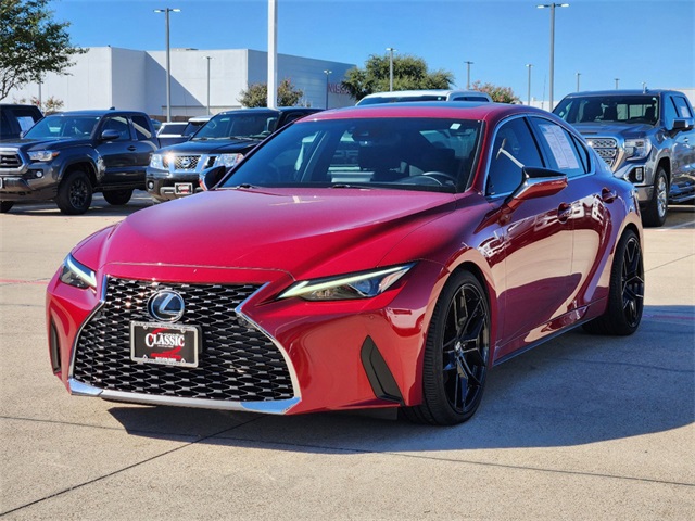 2022 Lexus IS 300 3