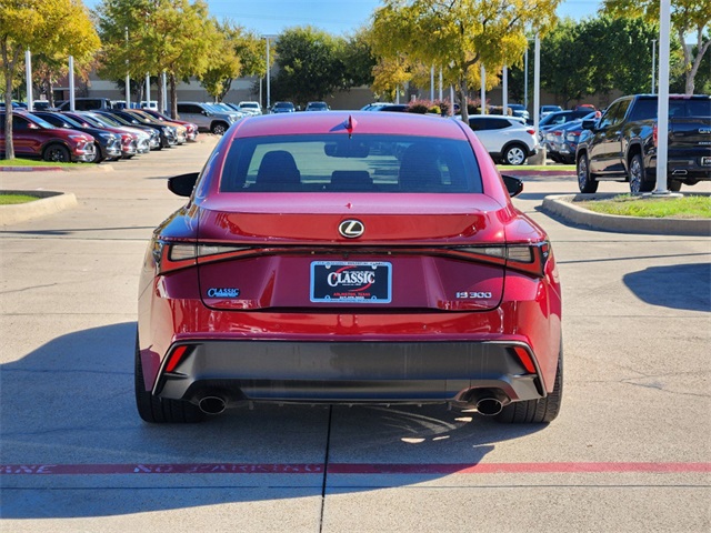 2022 Lexus IS 300 6