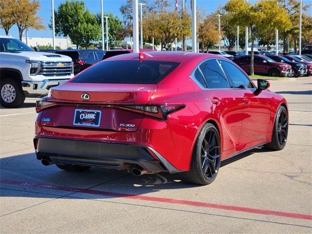 2022 Lexus IS 300 7