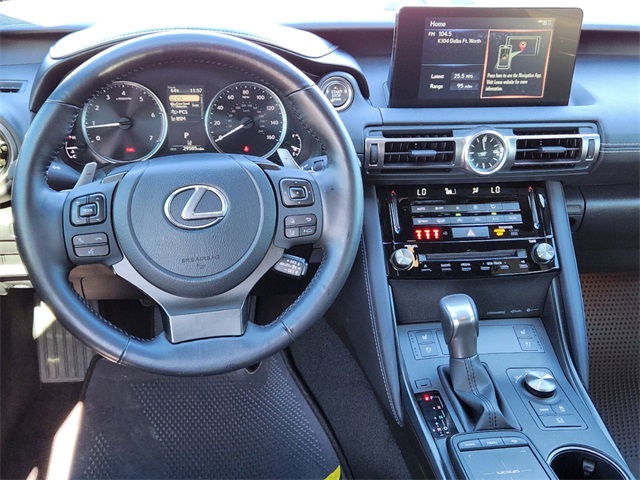 2022 Lexus IS 300 28