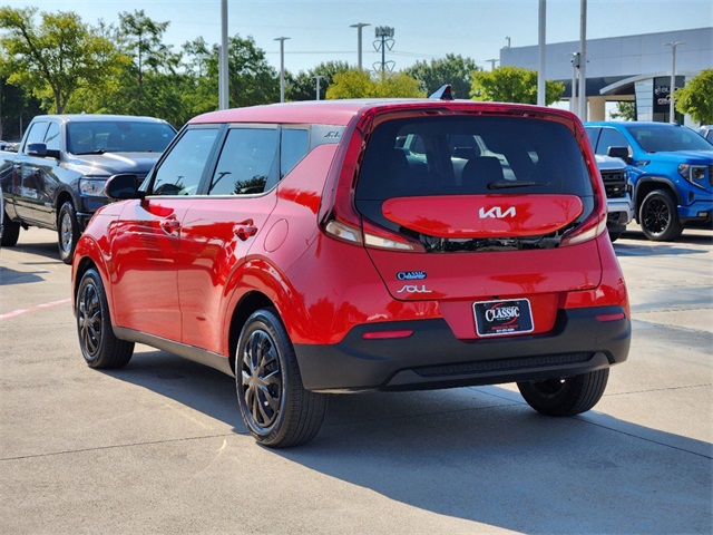 2022 Kia Soul LX 5