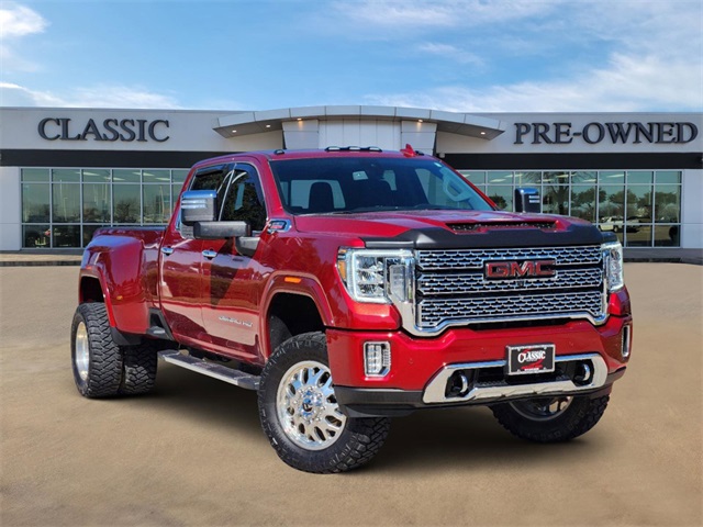 2022 GMC Sierra 3500HD Denali 1