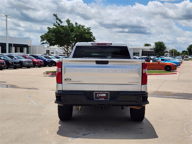 2022 Chevrolet Silverado 1500 LTD Custom Trail Boss 6