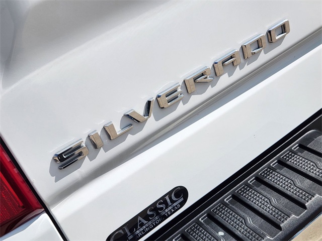2022 Chevrolet Silverado 1500 WT 10