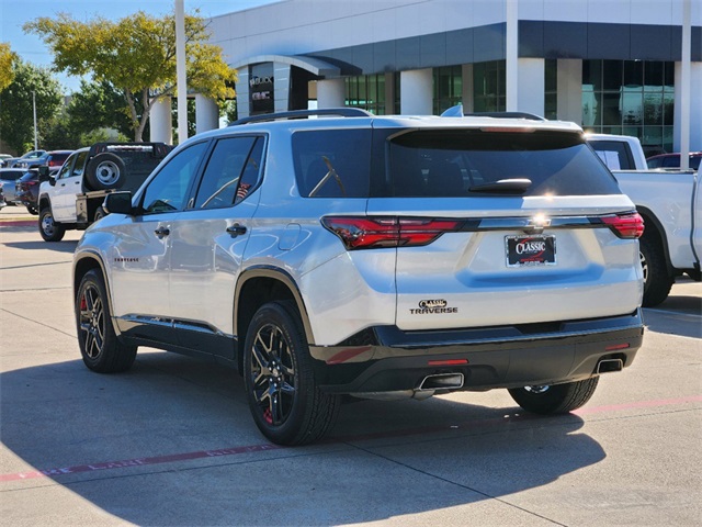 2022 Chevrolet Traverse Premier 5