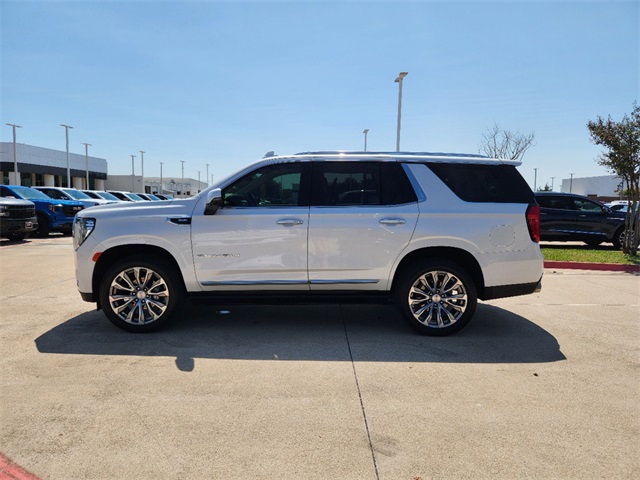 2022 GMC Yukon Denali 4