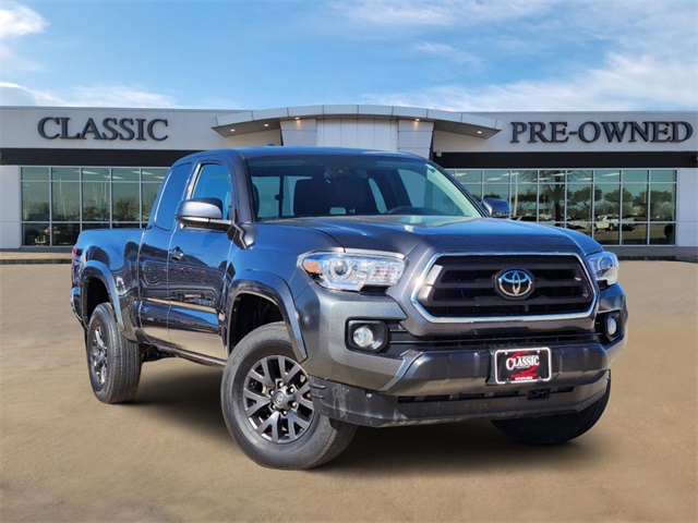 2022 Toyota Tacoma SR5 1