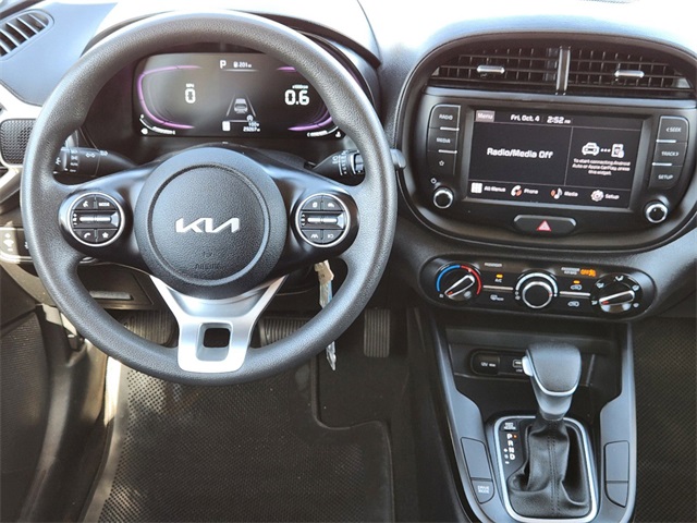 2023 Kia Soul LX 27