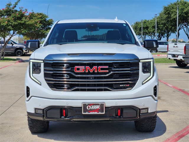 2023 GMC Sierra 1500 AT4 2