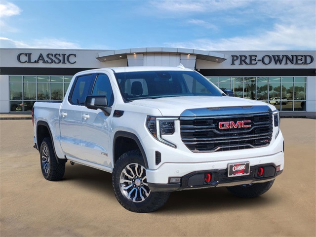 2023 GMC Sierra 1500 AT4 1