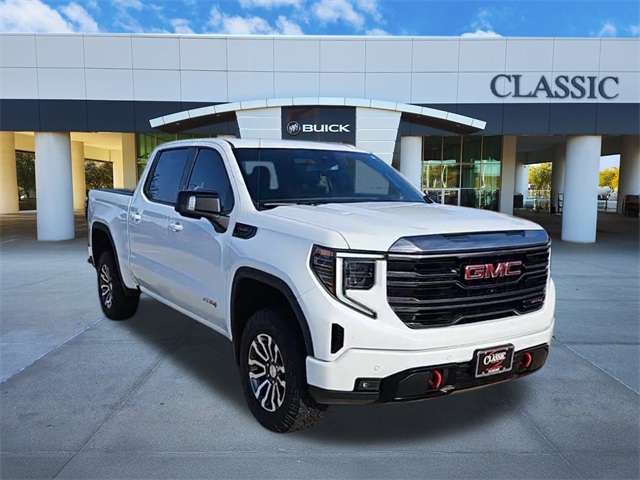 2023 GMC Sierra 1500 AT4 2