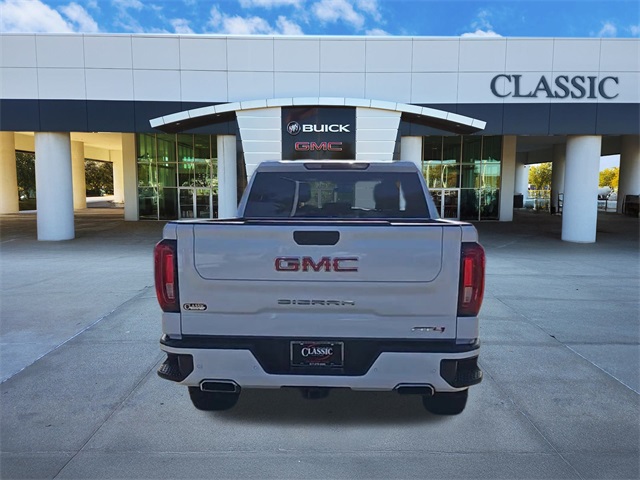 2023 GMC Sierra 1500 AT4 7