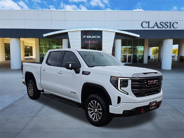 2023 GMC Sierra 1500 AT4 2