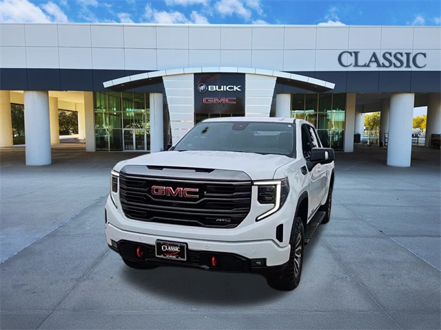 2023 GMC Sierra 1500 AT4 3