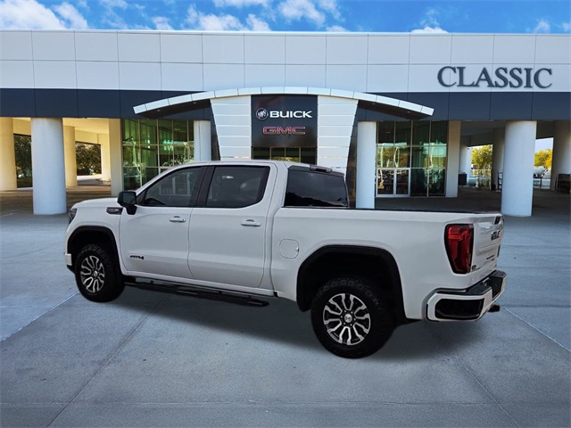 2023 GMC Sierra 1500 AT4 6