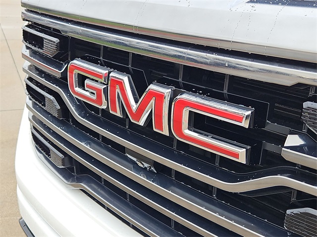 2023 GMC Sierra 1500 AT4 31