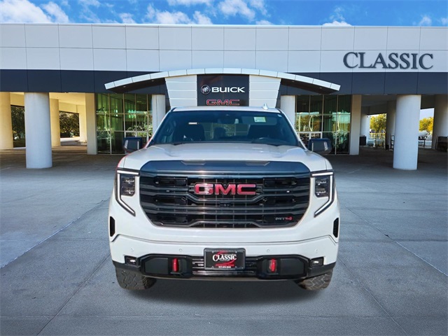 2023 GMC Sierra 1500 AT4 3