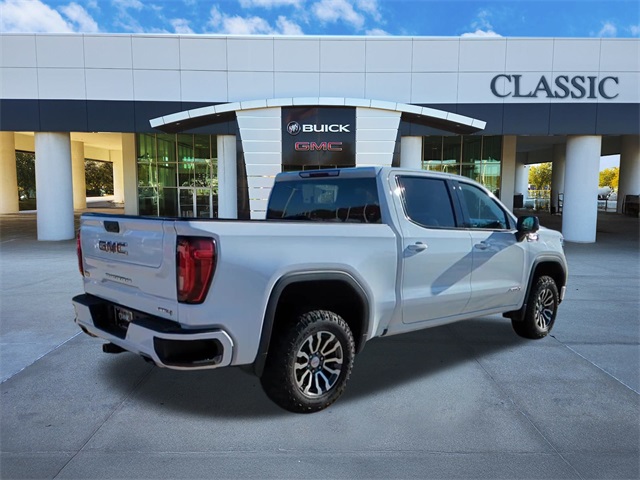 2023 GMC Sierra 1500 AT4 8