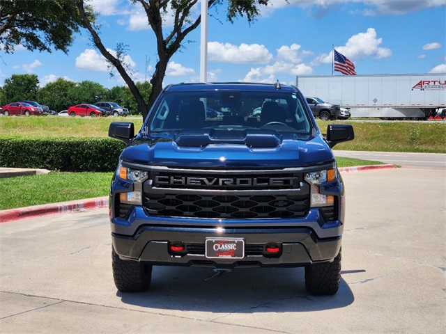 2023 Chevrolet Silverado 1500 Custom Trail Boss 2