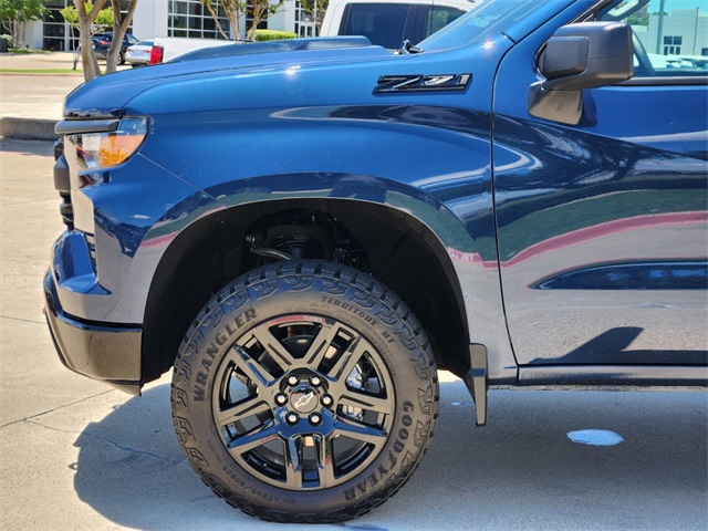 2023 Chevrolet Silverado 1500 Custom Trail Boss 8