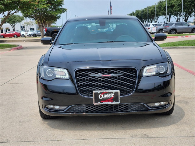 2023 Chrysler 300 S 2