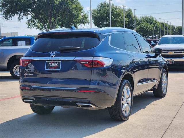 2023 Buick Enclave Essence 7