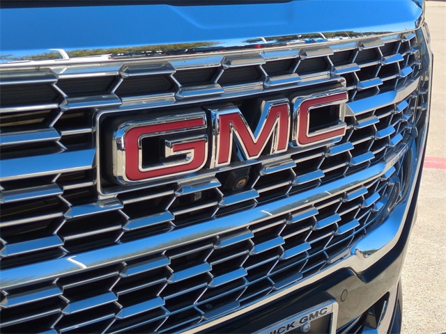 2023 GMC Terrain Denali 32