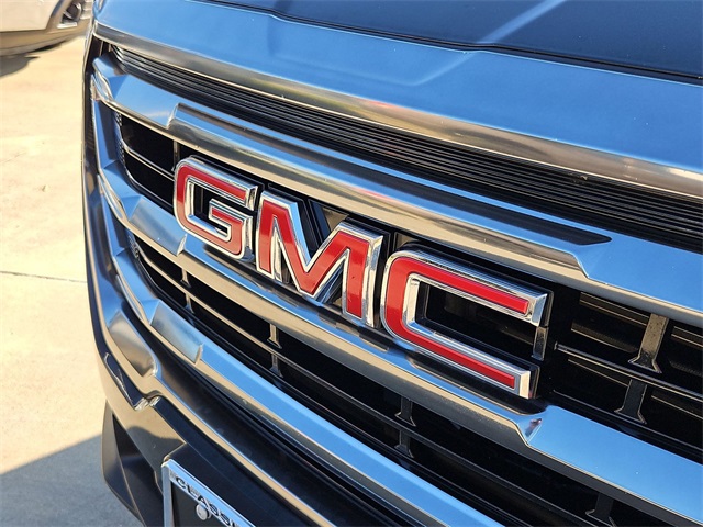 2023 GMC Terrain AT4 29