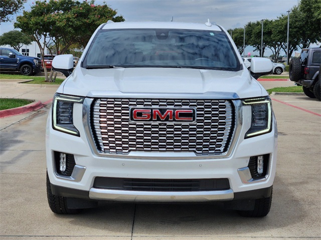 2023 GMC Yukon XL Denali 2