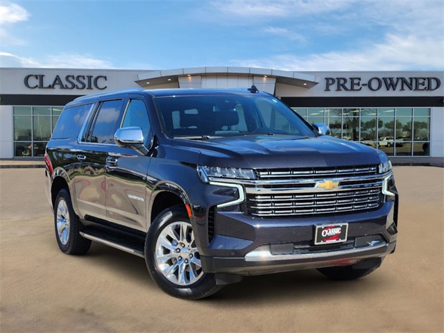 2023 Chevrolet Suburban Premier 1