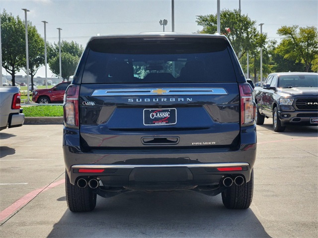 2023 Chevrolet Suburban Premier 5