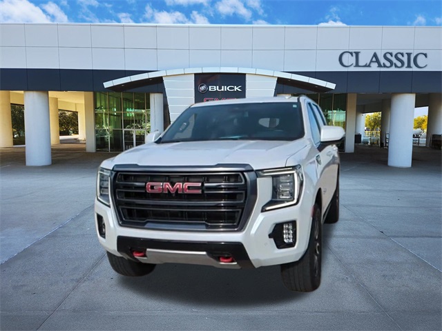 2023 GMC Yukon AT4 3