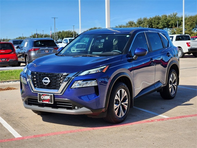 2023 Nissan Rogue SV 3