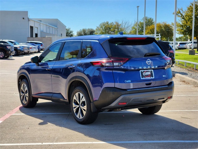 2023 Nissan Rogue SV 5