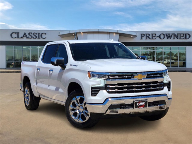 2023 Chevrolet Silverado 1500 LTZ 1