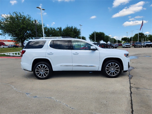 2023 GMC Acadia Denali 4