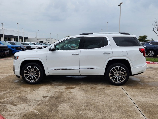 2023 GMC Acadia Denali 4