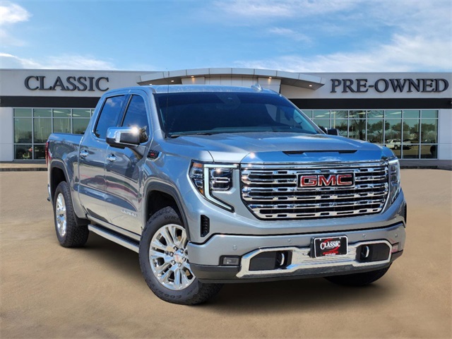 2023 GMC Sierra 1500 Denali 1