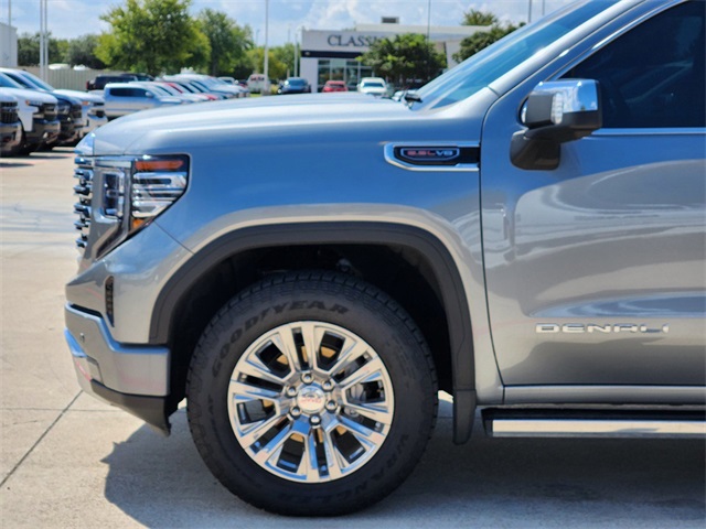 2023 GMC Sierra 1500 Denali 13