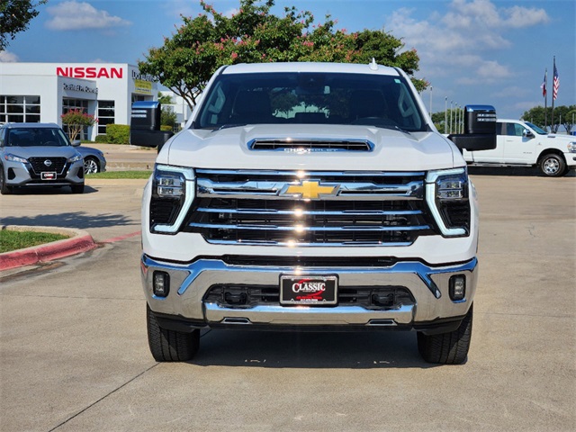 2024 Chevrolet Silverado 2500HD LTZ 2