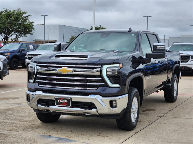 2024 Chevrolet Silverado 2500HD LTZ 3