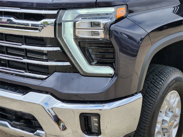 2024 Chevrolet Silverado 2500HD LTZ 8