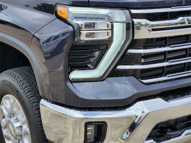 2024 Chevrolet Silverado 2500HD LTZ 9