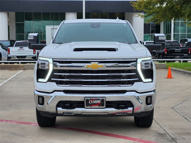 2024 Chevrolet Silverado 2500HD LTZ 2