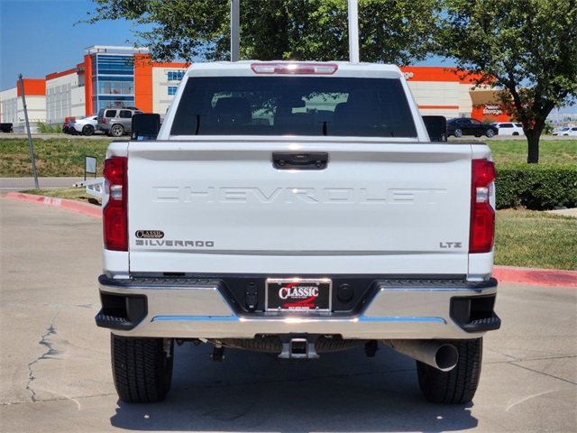 2024 Chevrolet Silverado 2500HD LTZ 6