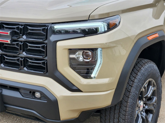 2024 GMC Canyon Elevation 5