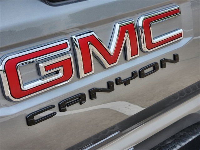 2024 GMC Canyon Elevation 6