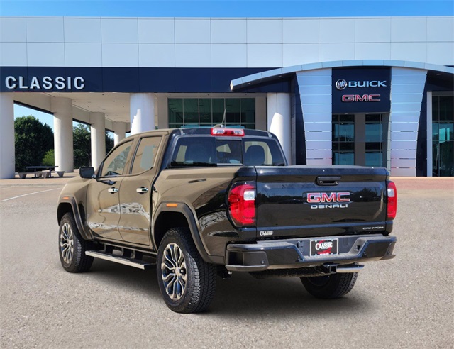 2024 GMC Canyon Denali 3